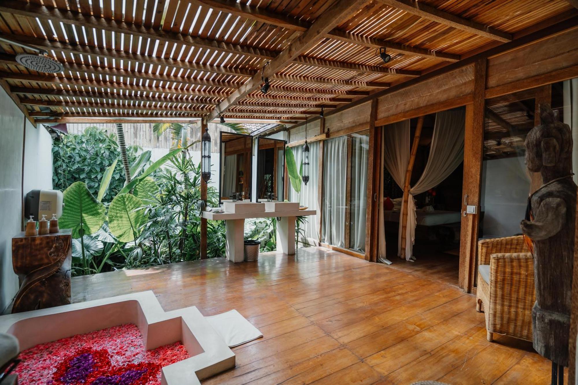 Kropak Canggu Exteriér fotografie
